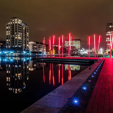 アパート Elegant 2 Bedroom In Grand Canal ダブリン