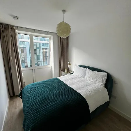 Elegant 2 Bedroom In Grand Canal
